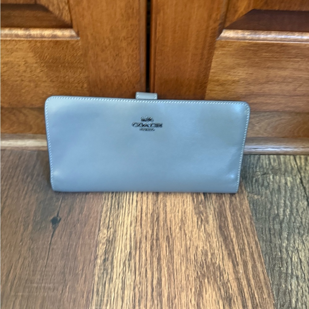 Coach Light Gray Leather Wallet